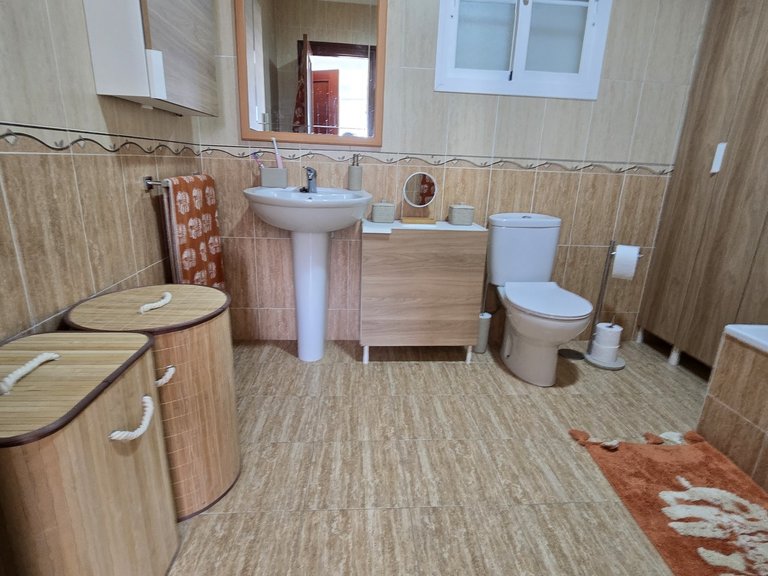 Town House for Sale in Alcaucin, Malaga 28
