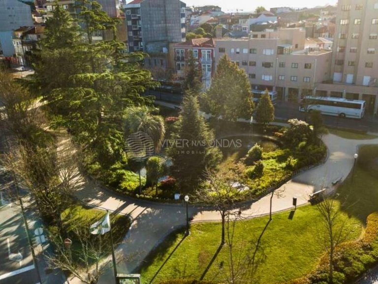 Apartment for Sale in Porto, Porto 12