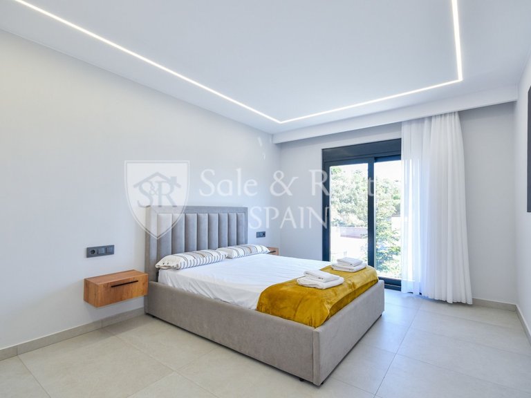 Villa for Sale in Lloret De Mar, Gerona 7