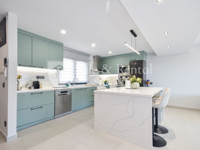 Villa for Sale in Lloret De Mar, Gerona 18