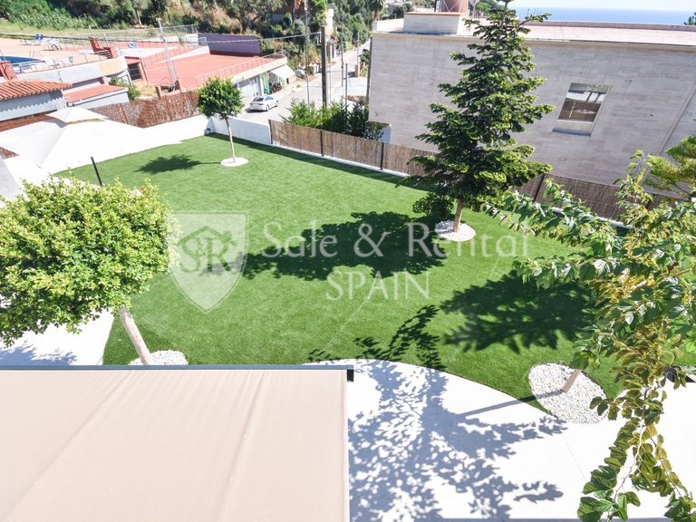 Villa for Sale in Lloret De Mar, Gerona 30