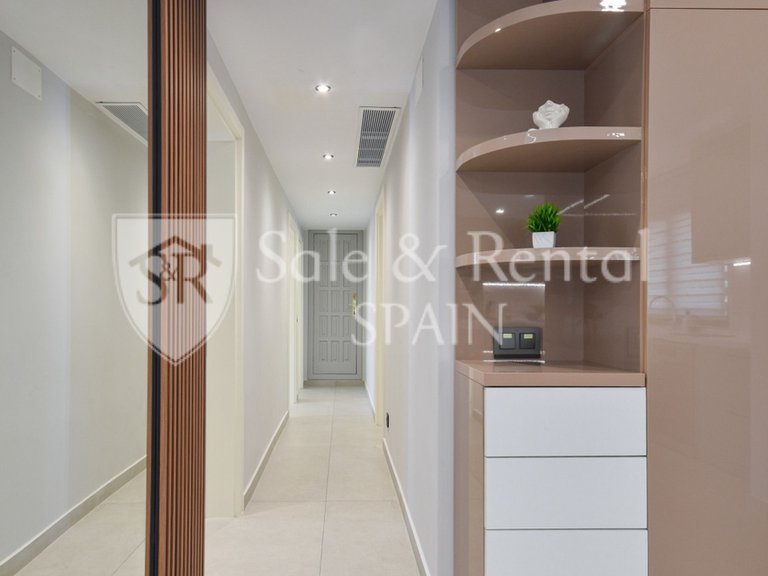 Villa for Sale in Lloret De Mar, Gerona 37
