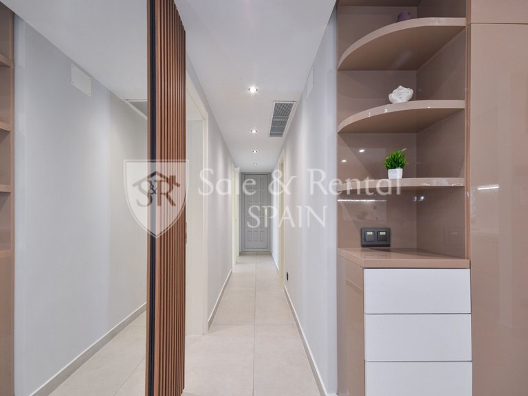 Villa for Sale in Lloret De Mar, Gerona 43