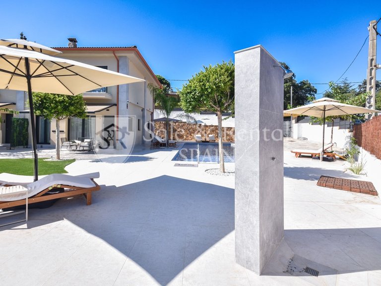 Villa for Sale in Lloret De Mar, Gerona 48