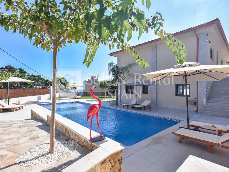 Villa for Sale in Lloret De Mar, Gerona 50
