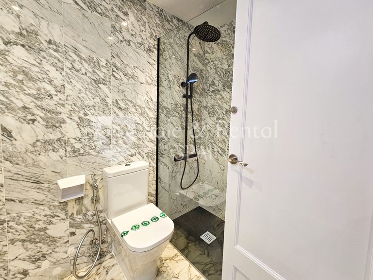 Apartment for Sale in Sant Feliu De Guixols, Gerona 25