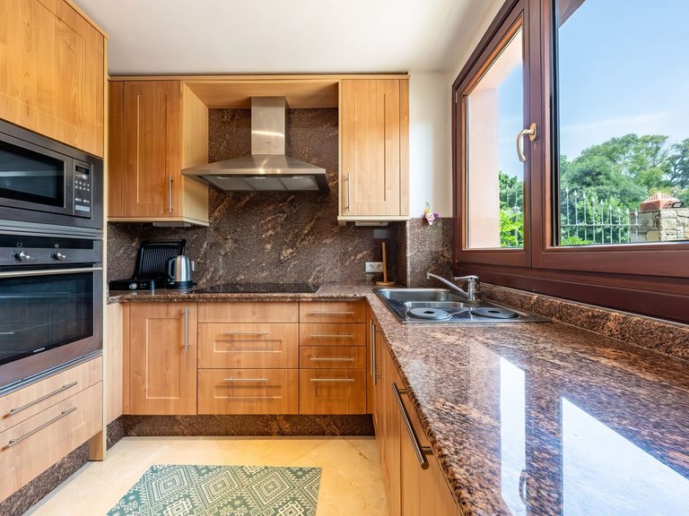 Apartment for Sale in Estepona, Malaga 9