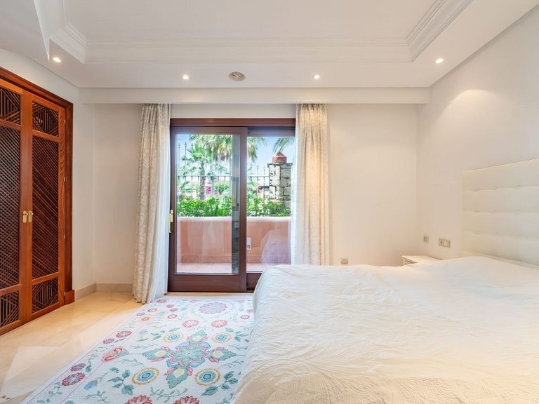 Apartment for Sale in Estepona, Malaga 12