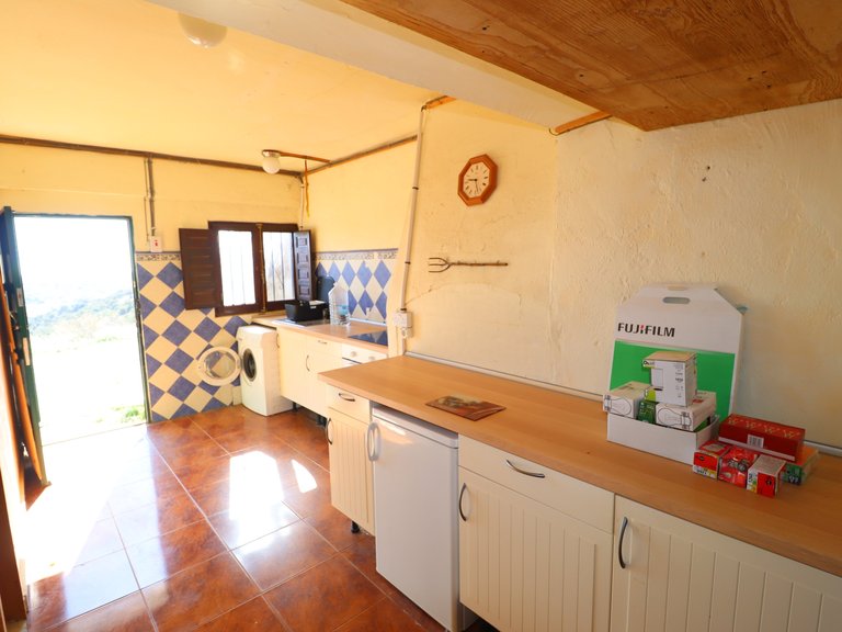 Country House for Sale in Velez-rubio, Almeria 8