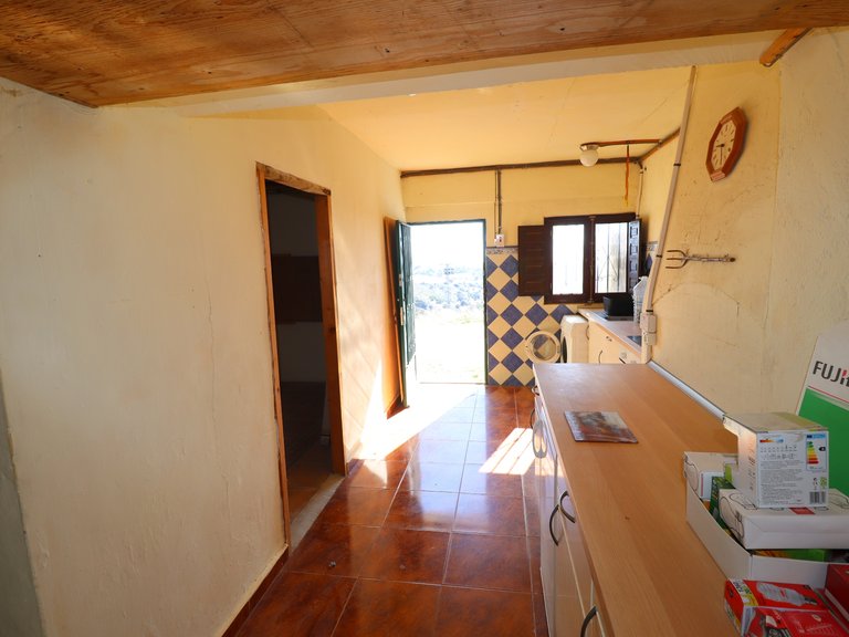 Country House for Sale in Velez-rubio, Almeria 9