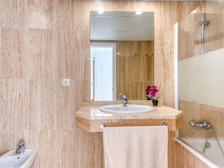 Apartment for Sale in Elviria, Malaga 9
