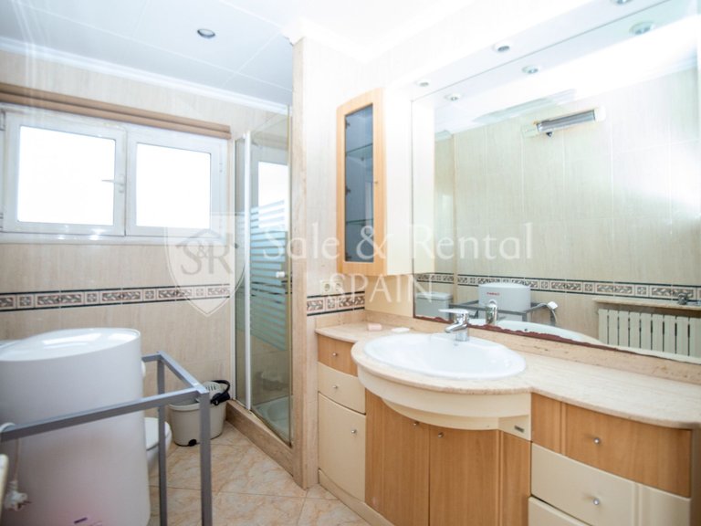 Town House for Sale in Malgrat De Mar, Barcelona 27