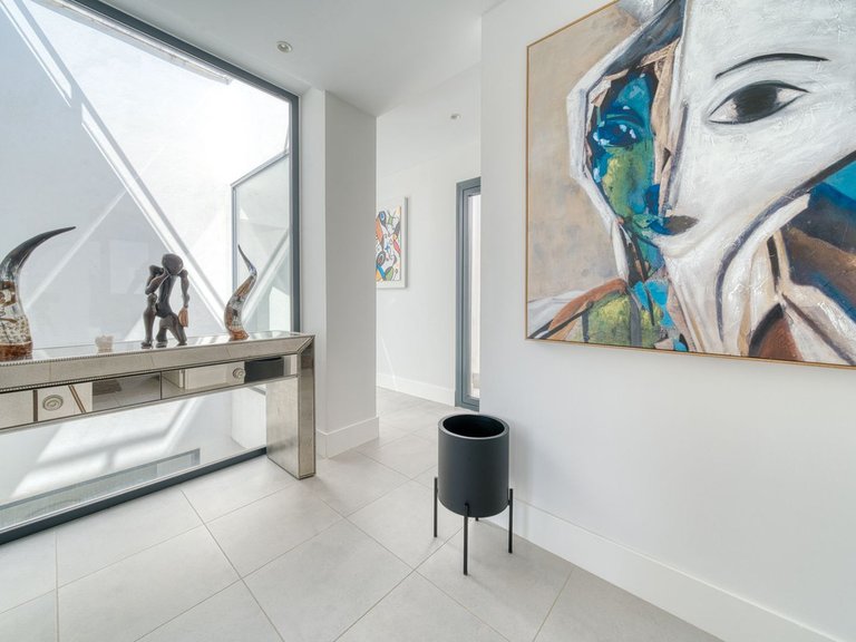 Villa for Sale in Estepona, Malaga 23