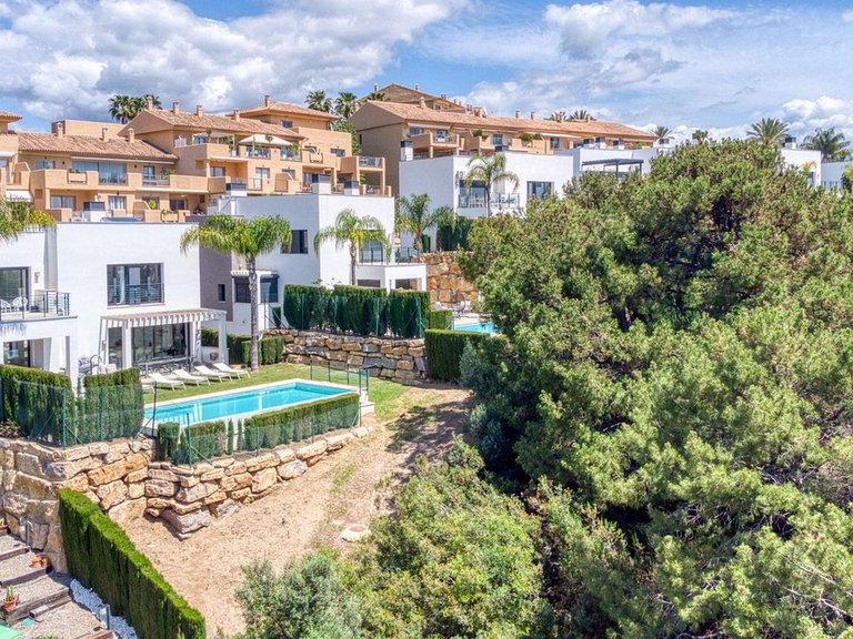 Villa for Sale in Estepona, Malaga 42