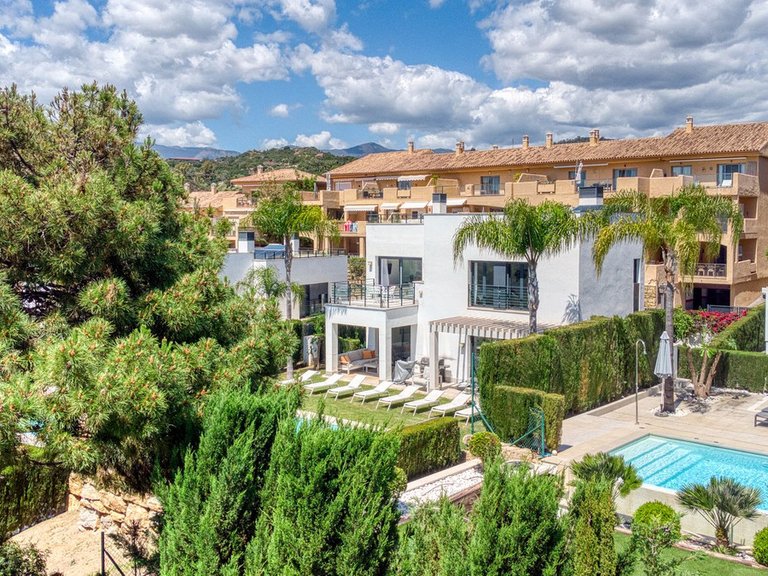 Villa for Sale in Estepona, Malaga 45