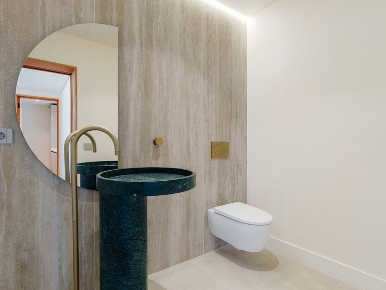 Villa for Sale in El Rosario, Malaga 11
