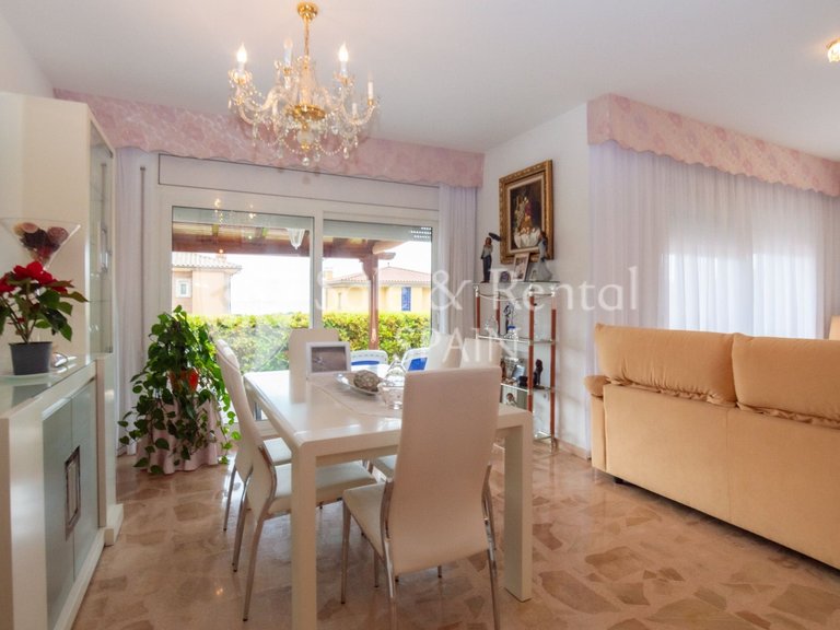 Villa for Sale in Lloret De Mar, Gerona 5