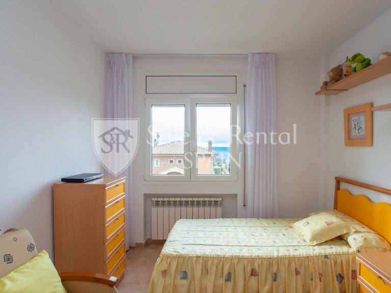 Villa for Sale in Lloret De Mar, Gerona 29