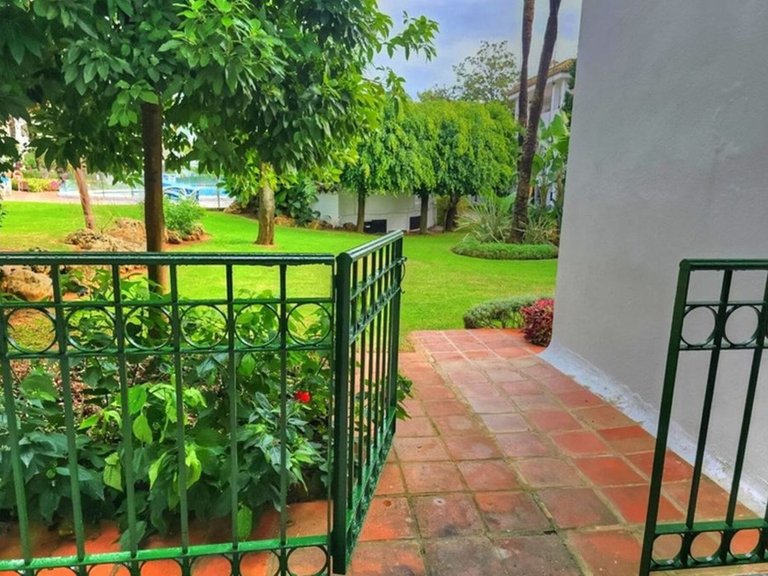 Apartment for Sale in Estepona, Malaga 8