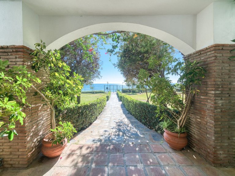 Apartment for Sale in Estepona, Malaga 15