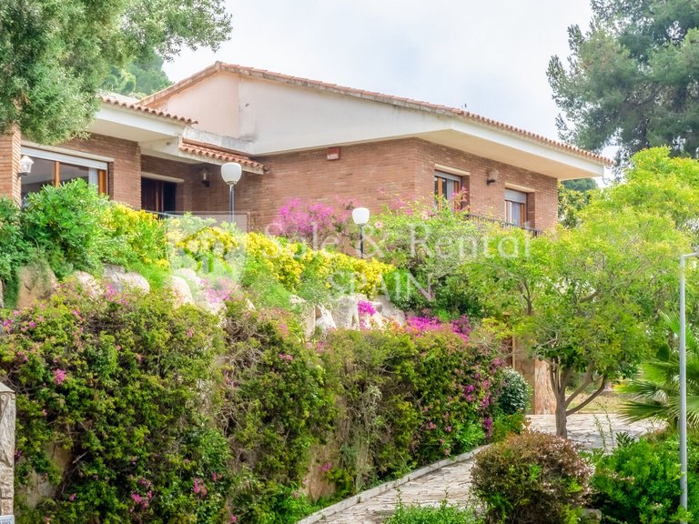Villa for Sale in Blanes, Gerona 32