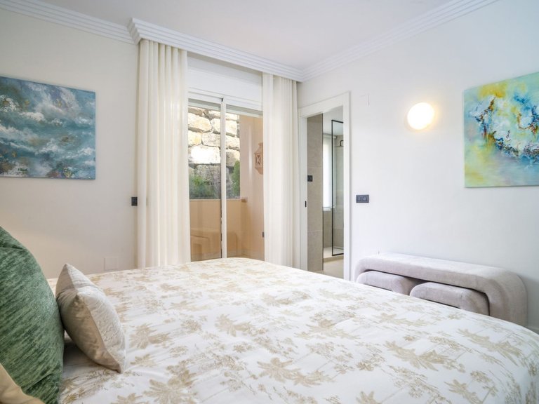 Penthouse for Sale in Marbella, Malaga 7