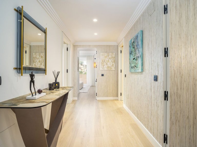 Penthouse for Sale in Marbella, Malaga 13