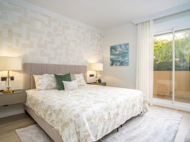 Penthouse for Sale in Marbella, Malaga 16