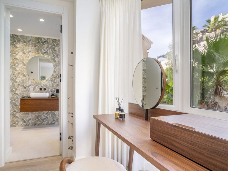 Penthouse for Sale in Marbella, Malaga 40
