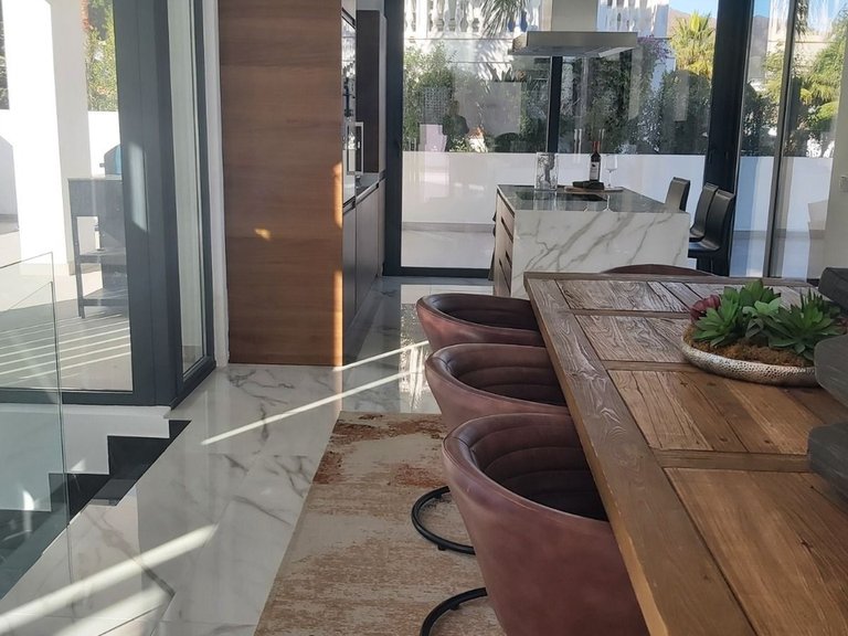 Villa for Sale in Estepona, Malaga 13