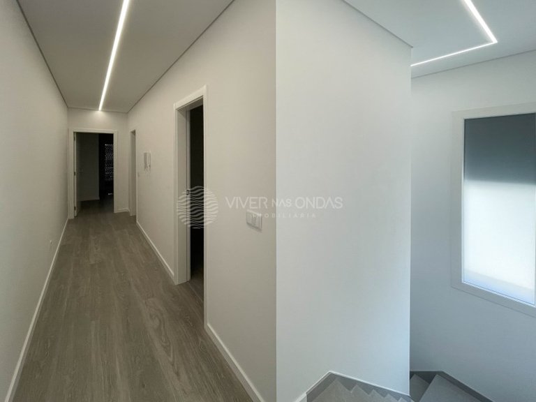 Villa for Sale in Fernao Ferro, Setubal 7