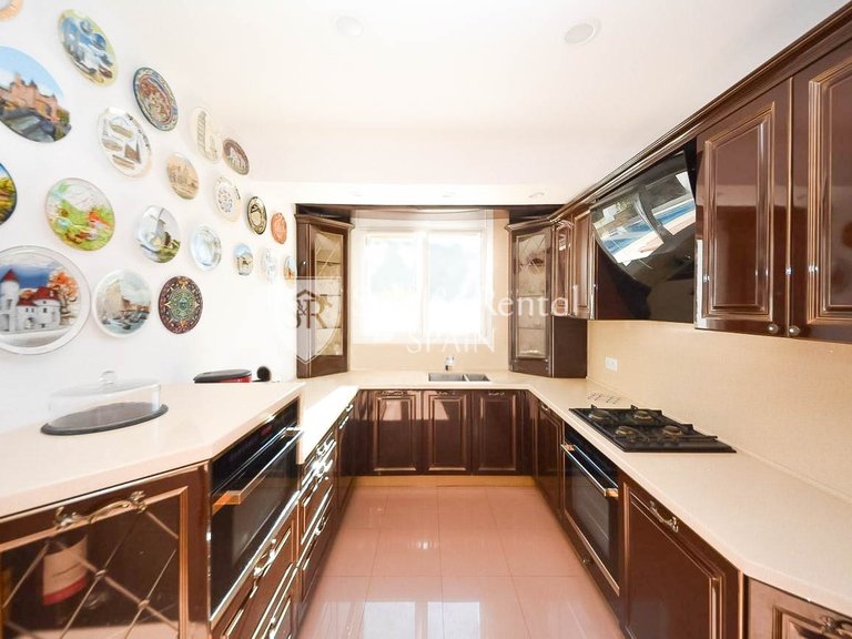 Villa for Sale in Lloret De Mar, Gerona 8