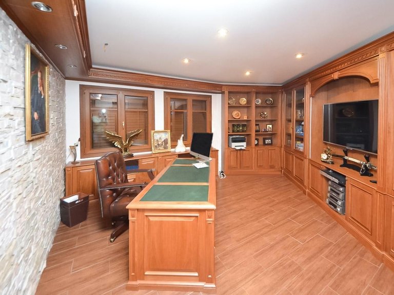 Villa for Sale in Lloret De Mar, Gerona 11