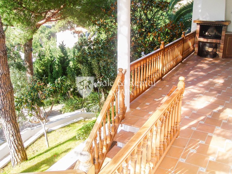 Villa for Sale in Lloret De Mar, Gerona 27