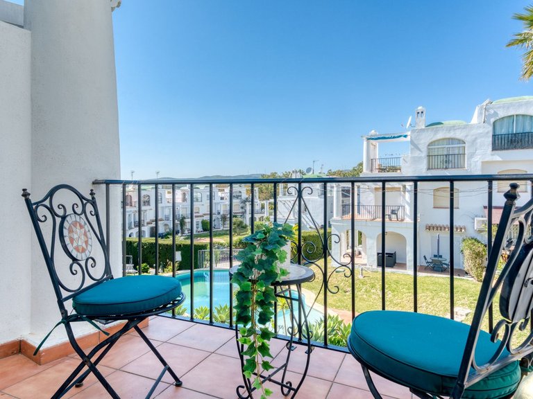 Town House for Sale in La Duquesa, Malaga 16