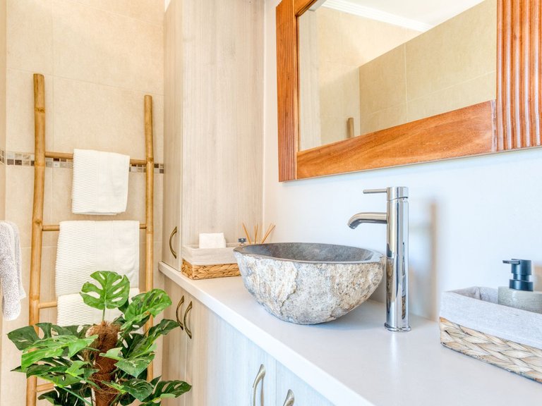 Town House for Sale in La Duquesa, Malaga 19