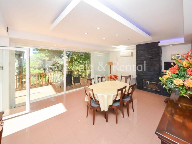 Villa for Sale in Lloret De Mar, Gerona 6