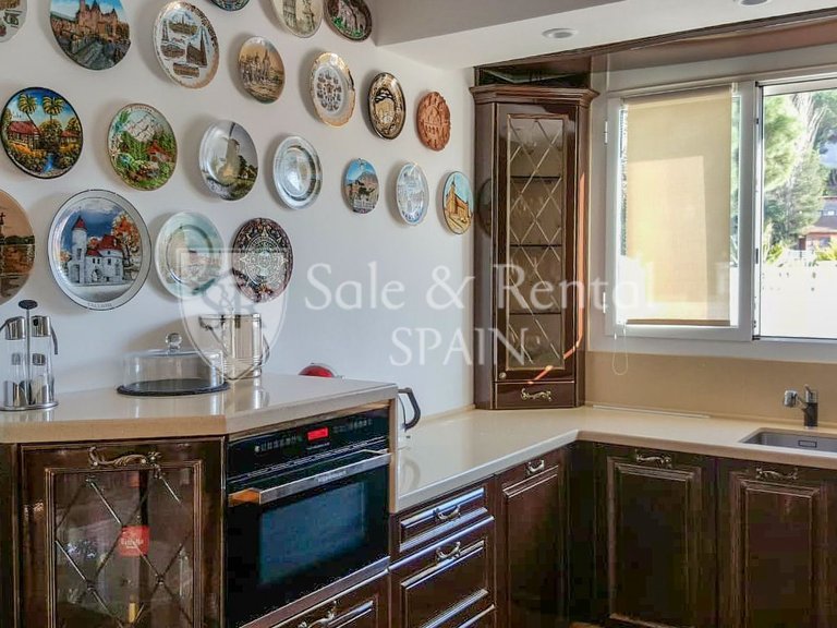 Villa for Sale in Lloret De Mar, Gerona 7