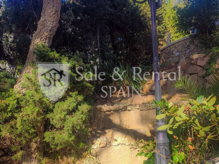 Villa for Sale in Lloret De Mar, Gerona 29