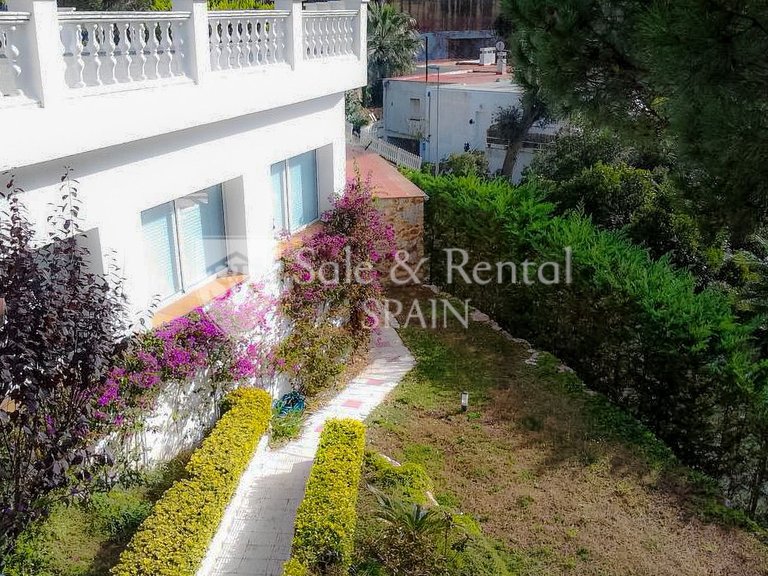 Villa for Sale in Lloret De Mar, Gerona 17