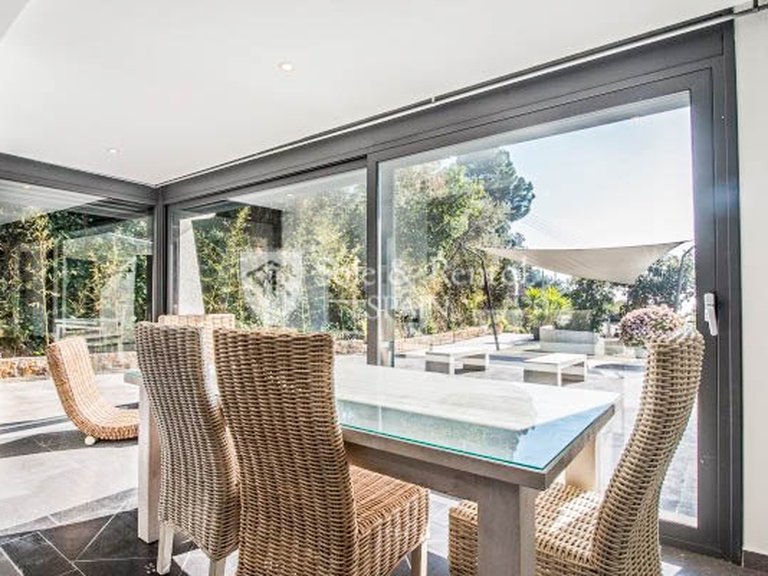 Villa for Sale in Lloret De Mar, Gerona 10