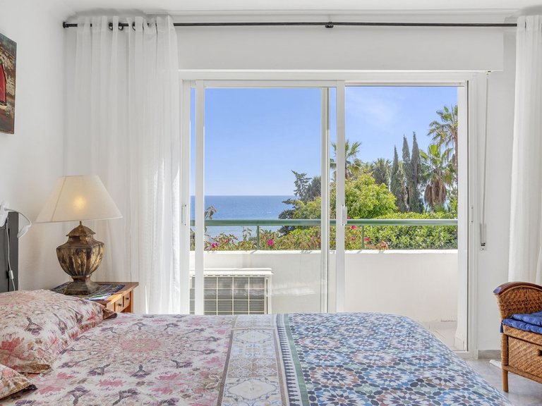 Town House for Sale in Estepona, Malaga 12