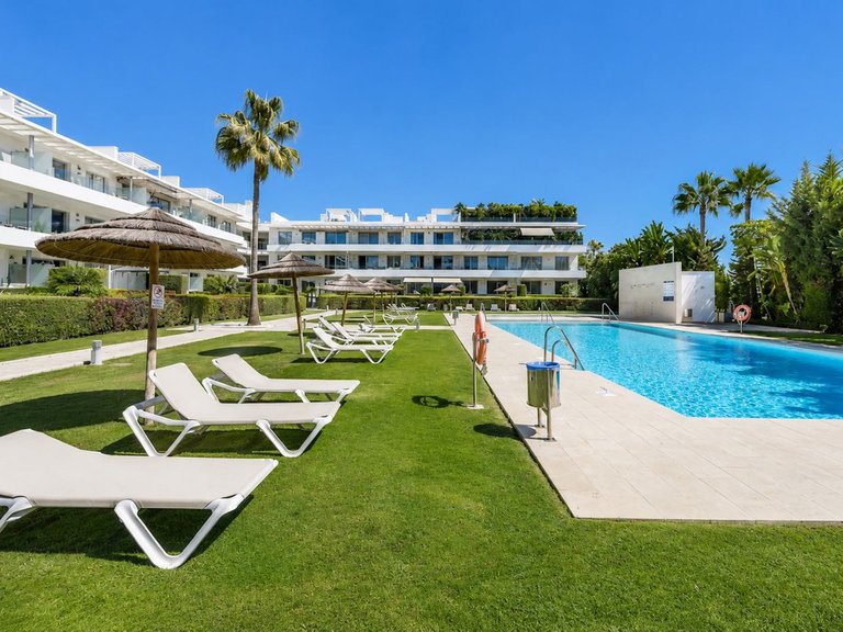 Apartment for Sale in Cancelada, Malaga 7