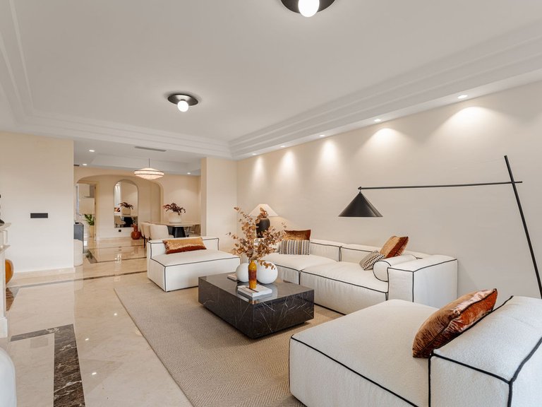 Apartment for Sale in Marbella, Malaga 7