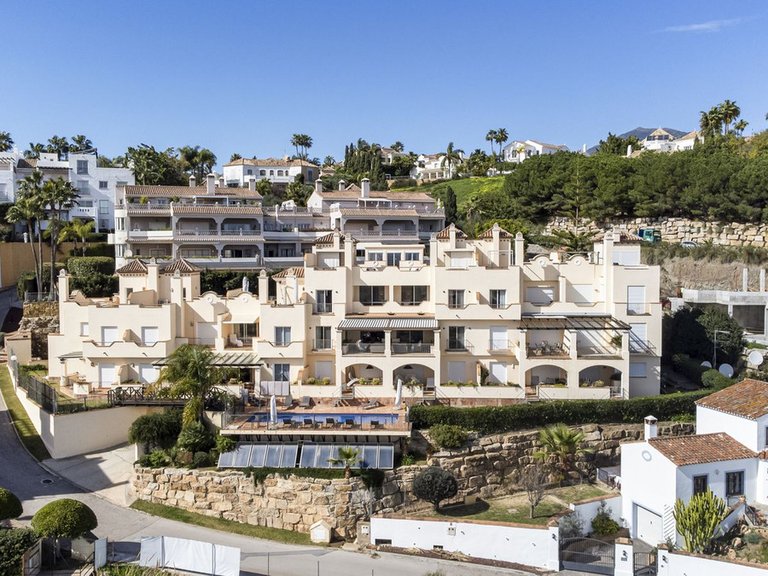 Penthouse for Sale in Benahavis, Malaga 29