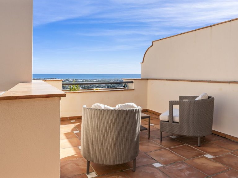 Penthouse for Sale in Benahavis, Malaga 42