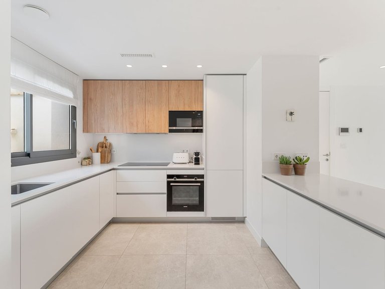 Apartment for Sale in Marbella, Malaga 8
