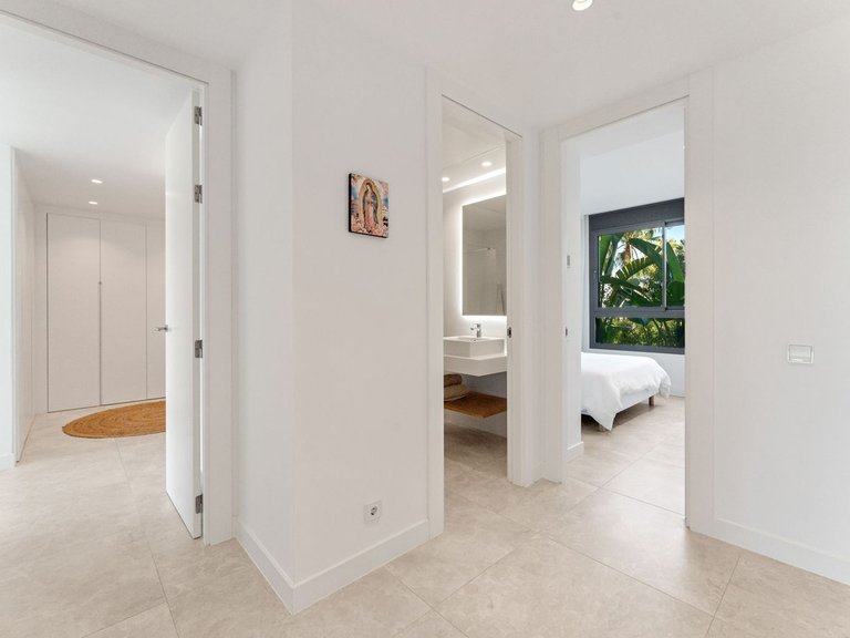 Apartment for Sale in Marbella, Malaga 10