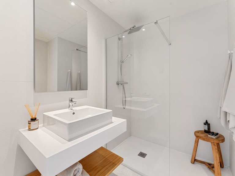 Apartment for Sale in Marbella, Malaga 12