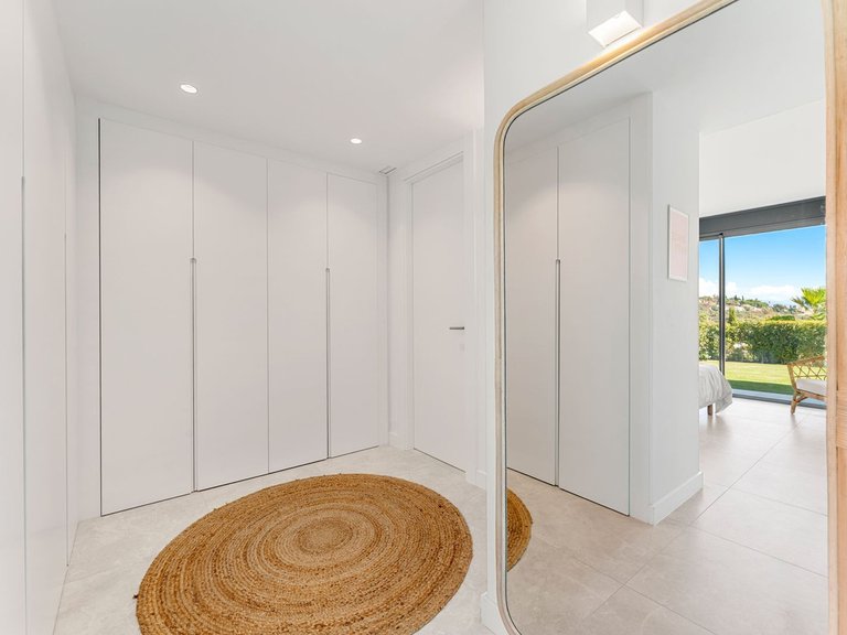 Apartment for Sale in Marbella, Malaga 14